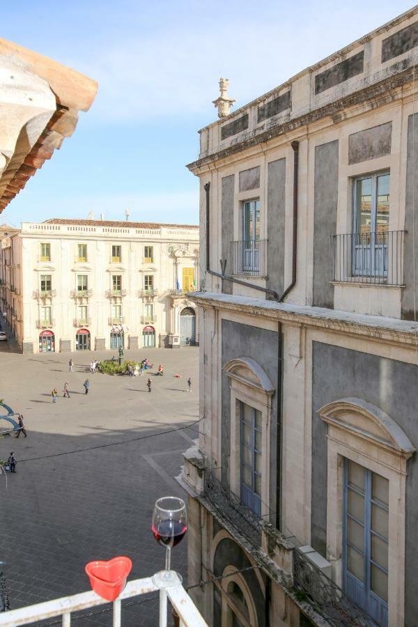 Piazza Universita Wonderful View Apartment Catania Exterior photo